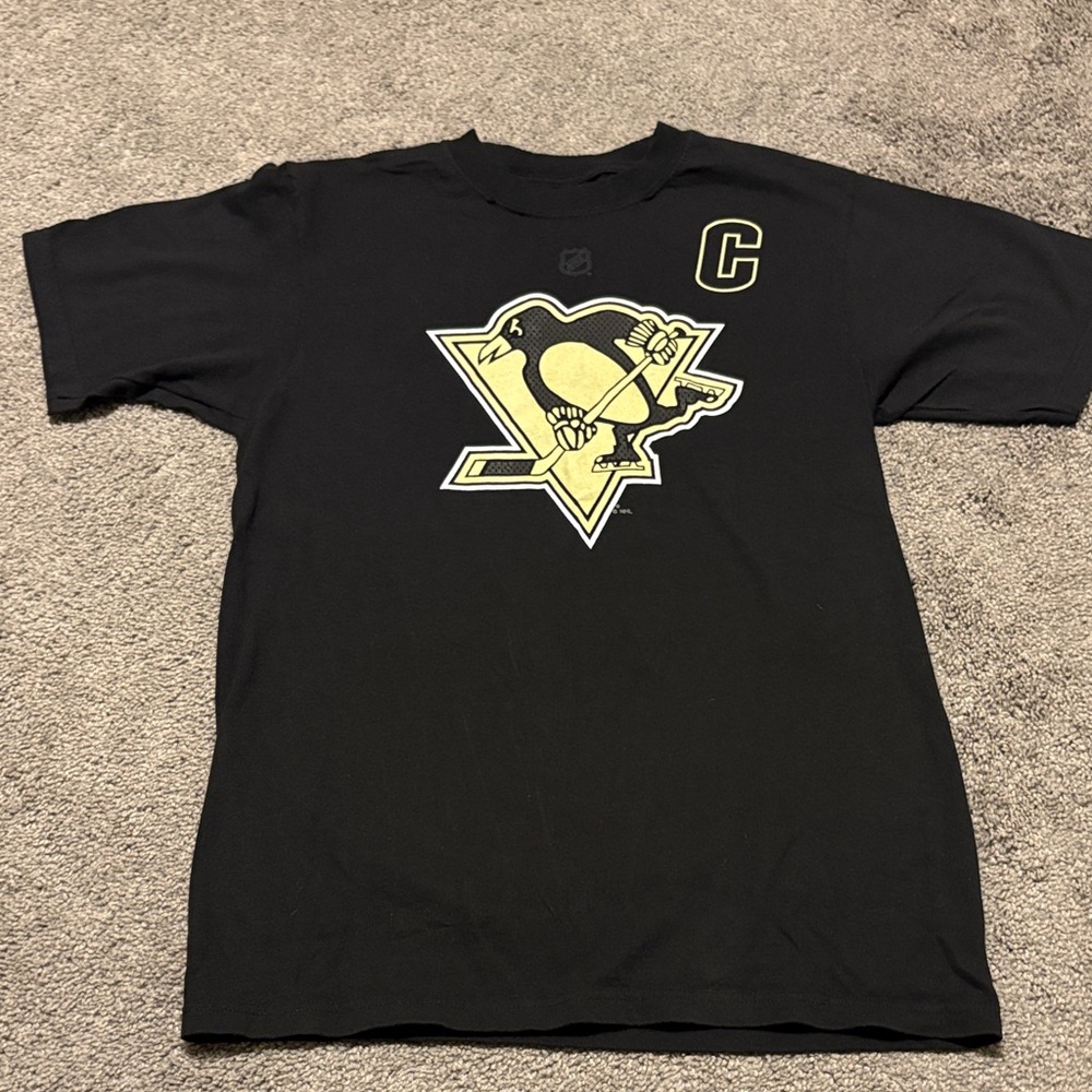 Pittsburgh Penguins Crosby #87 Reebok Black and Gold Graphic Tee